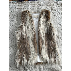 Fabulous-Furs Donna Slayer Faux Fur Vest Womens size Medium Brown White EUC